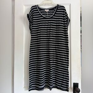 NWT Women’s size 2 Sundry Dress